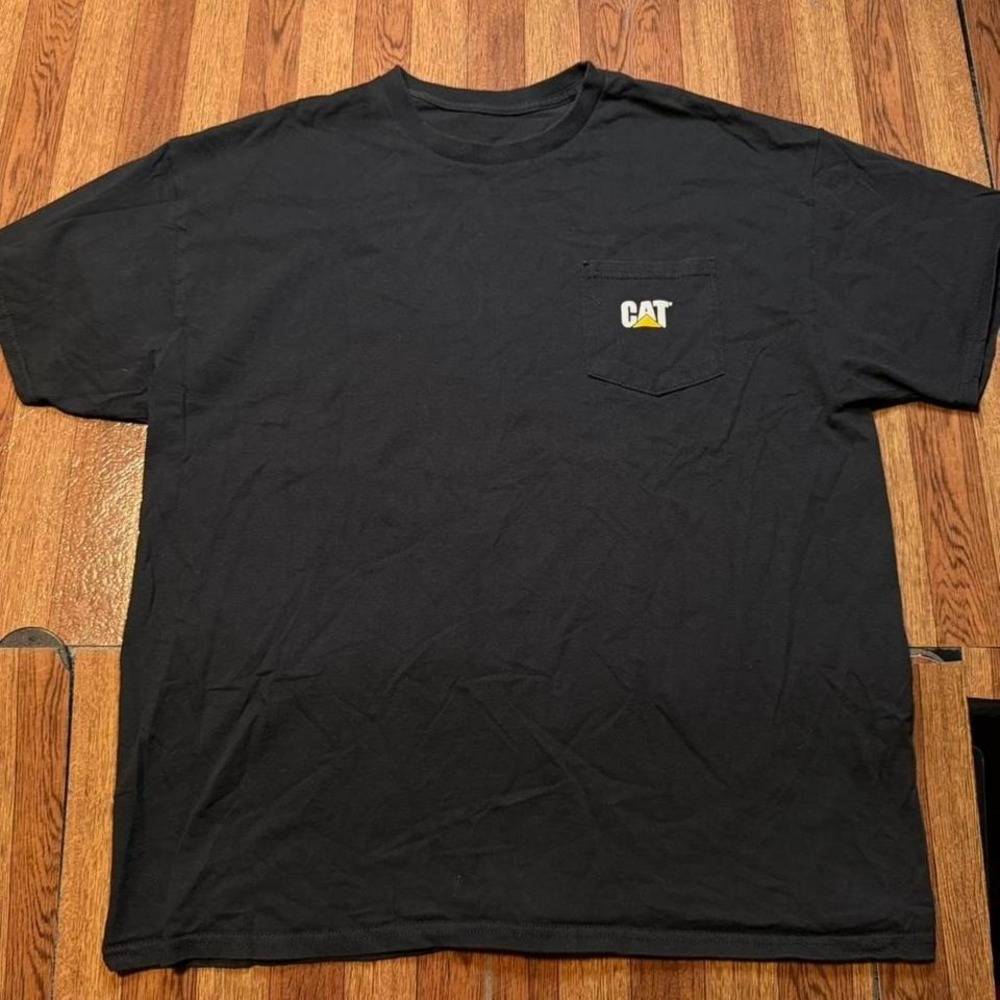 CAT Black Workwear Pocket Cotton Crew Shirt Fits Large‎
